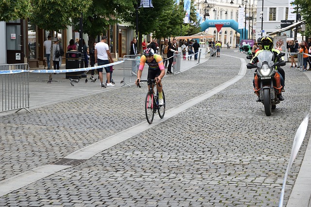 活塞队滑出 活塞队滑出